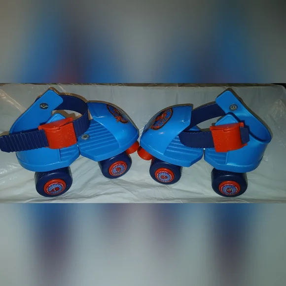 Pre-loved Spider-Man Blue & Red Shoe Roller Skates - Picture 2 of 7